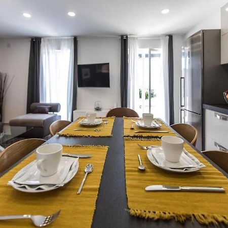 Bleu Villa - Three Bedroom Villa With Balcony And City View Dubrovnik Kültér fotó